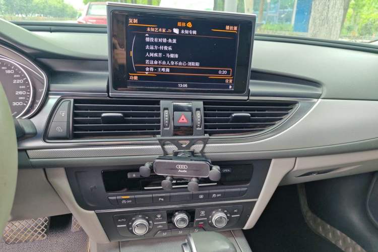 Used Audi A6L 2012 30 FSI Technology Edition Audio And AC Panel