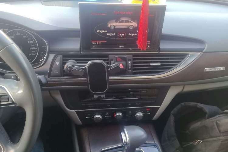 Used Audi A6L 2012 TFSI Standard Model Audio And AC Panel