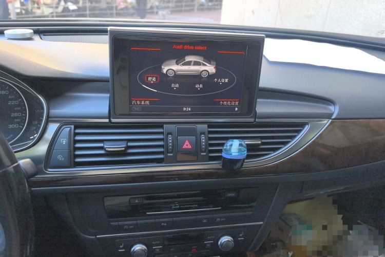 Used Audi A6L 2012 30 FSI Luxury Model Audio And AC Panel
