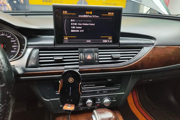 Used Audi A6L 2012 TFSI Standard Model Audio And AC Panel