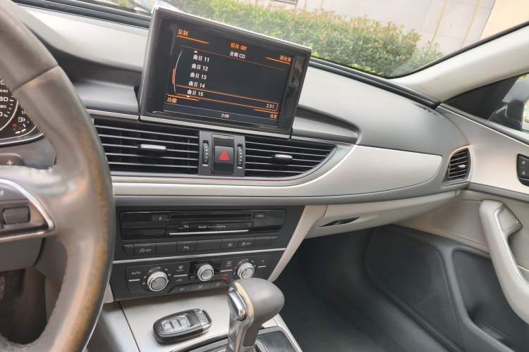 Used Audi A6L 2012 TFSI Standard Model Audio And AC Panel