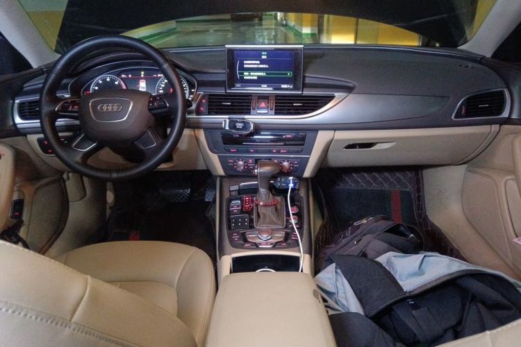 Used Audi A6L 2012 TFSI Standard Model Center Console
