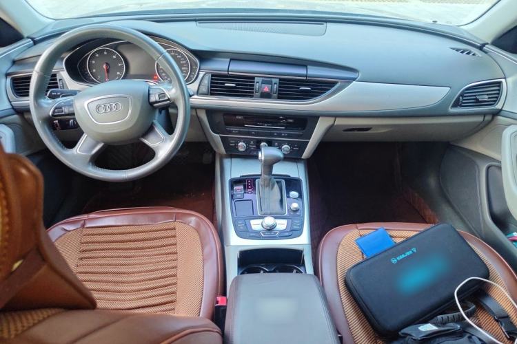 Used Audi A6L 2012 TFSI Standard Model Center Console
