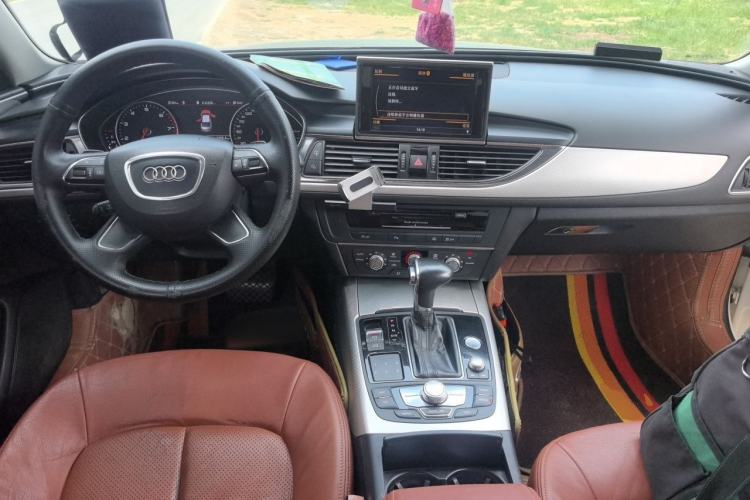 Used Audi A6L 2012 TFSI Standard Model Center Console
