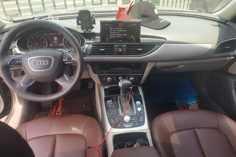 Used Audi A6L 2012 TFSI Standard Model Center Console