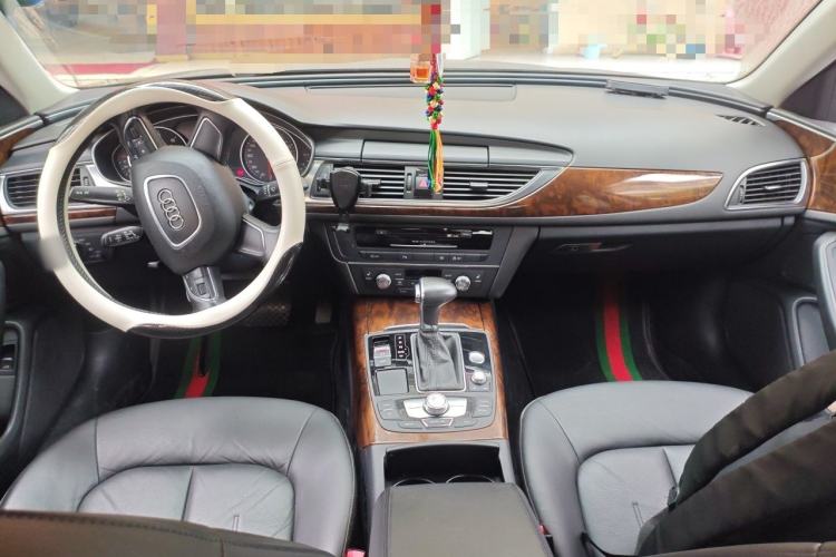 Used Audi A6L 2012 TFSI Standard Model Center Console