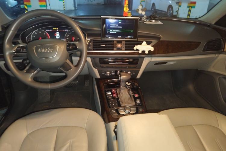 Used Audi A6L 2012 TFSI Standard Model Center Console