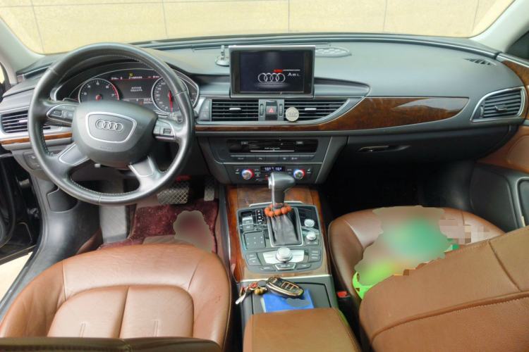 Used Audi A6L 2012 TFSI Comfort Model Center Console