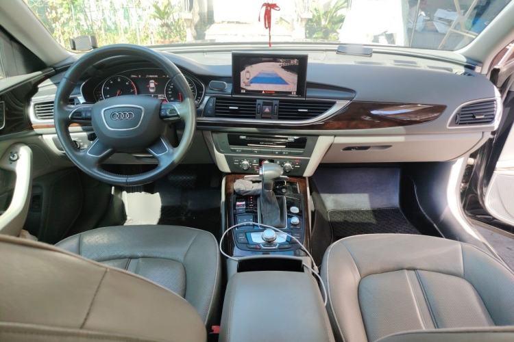 Used Audi A6L 2012 TFSI Standard Model Center Console