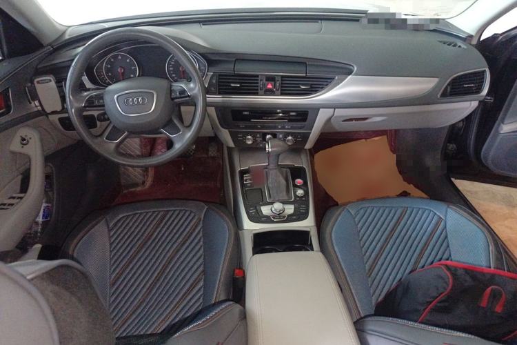 Used Audi A6L 2012 TFSI Standard Model Center Console