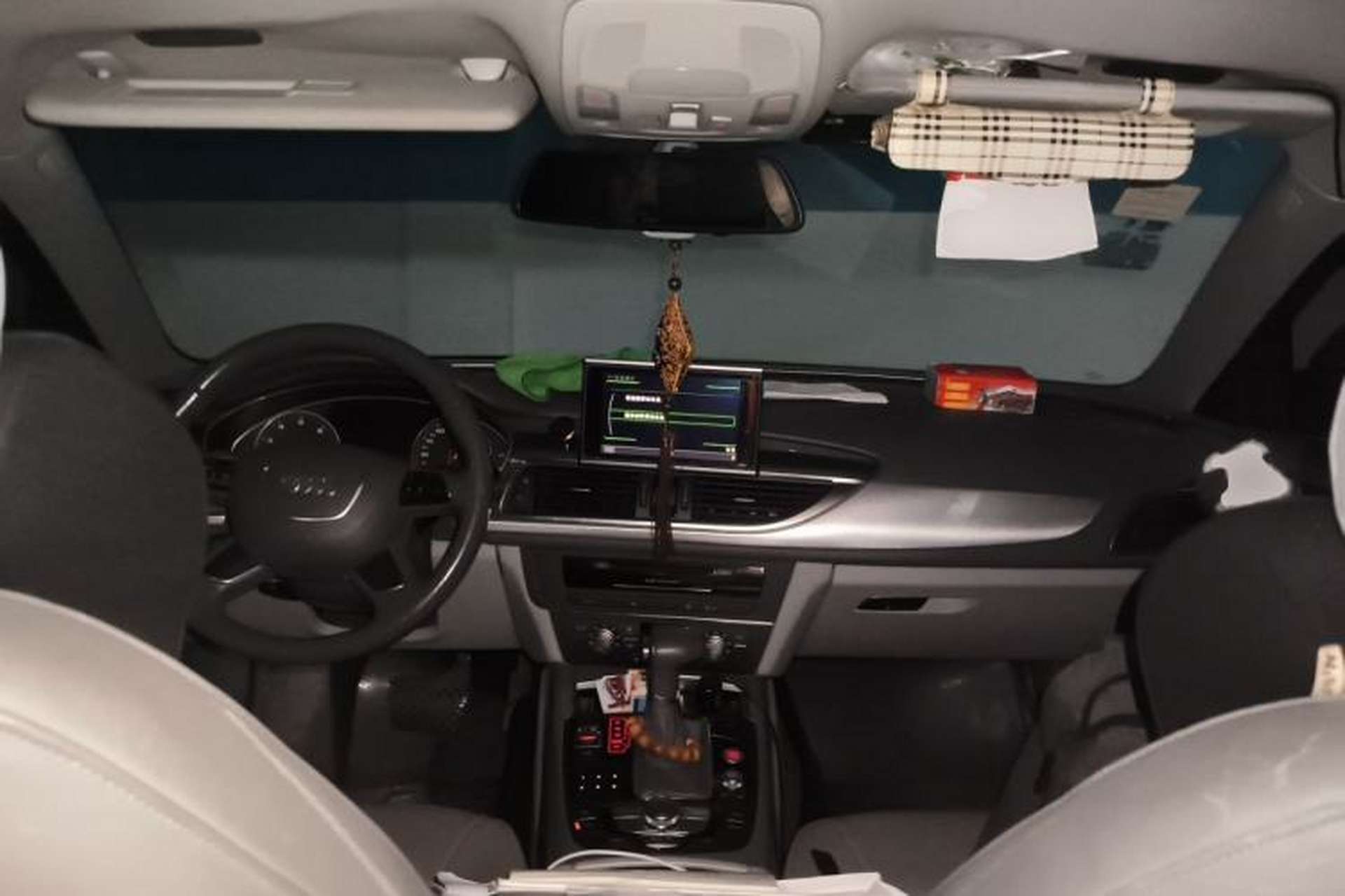 Used Audi A6L 2012 TFSI Standard Model Center Console