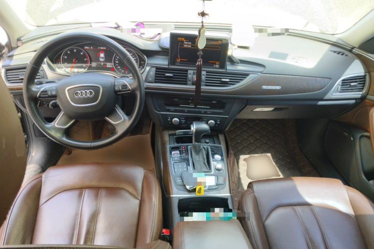 Used Audi A6L 2012 50 TFSI quattro Luxury Model Center Console