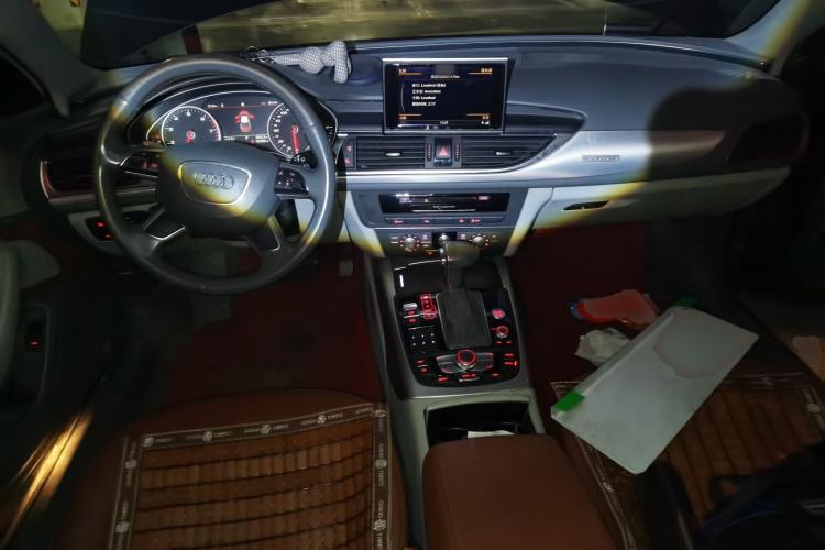 Used Audi A6L 2012 30 FSI Technology Edition Center Console
