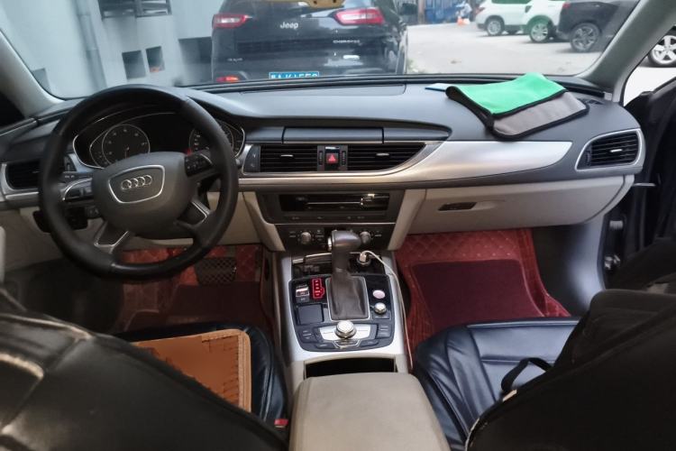Used Audi A6L 2012 TFSI Standard Model Center Console