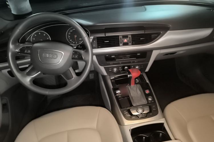 Used Audi A6L 2012 TFSI Standard Model Center Console