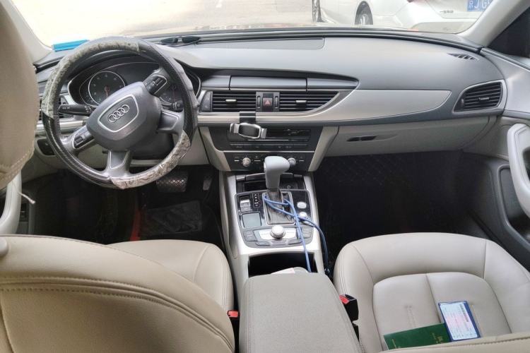 Used Audi A6L 2012 TFSI Standard Model Center Console