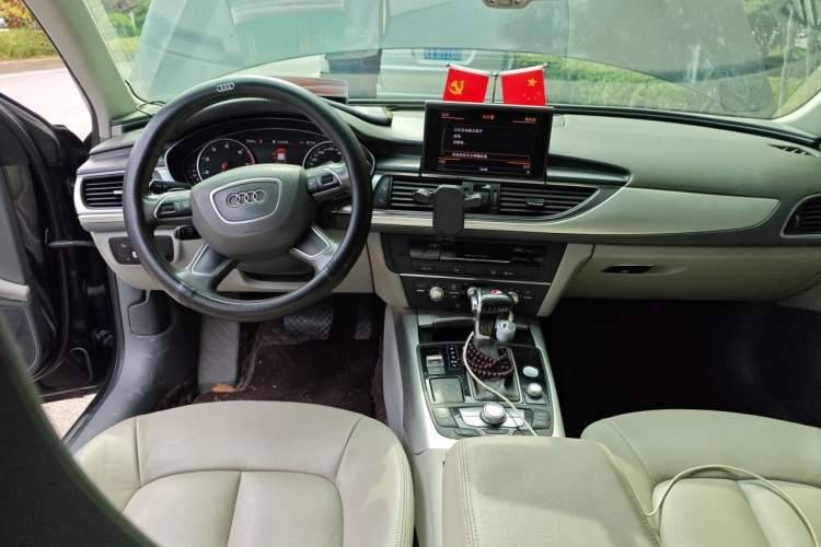 Used Audi A6L 2012 TFSI Standard Model Center Console