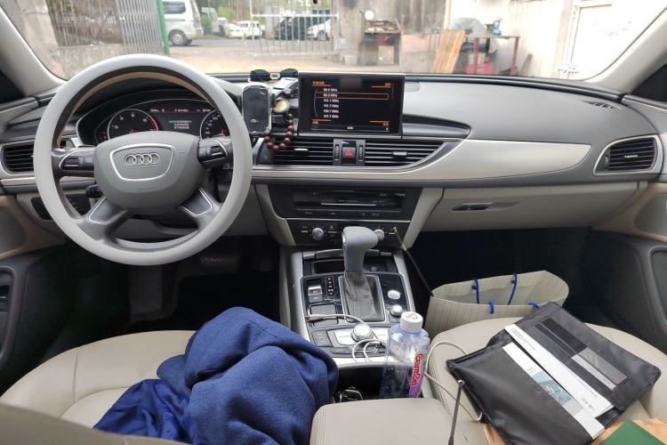 Used Audi A6L 2012 TFSI Standard Model Center Console