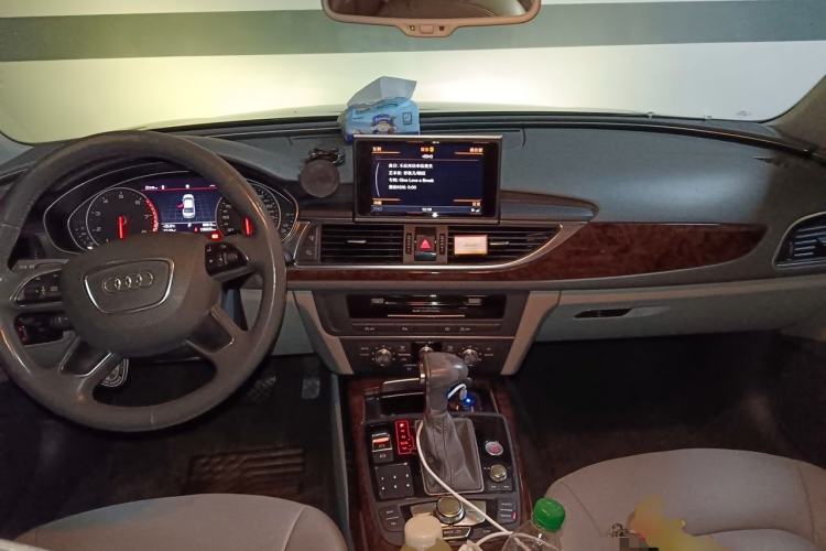 Used Audi A6L 2012 TFSI Standard Model Center Console