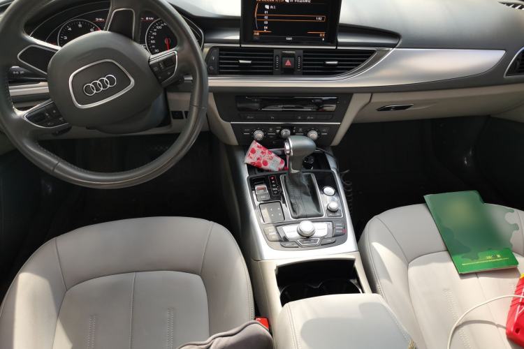 Used Audi A6L 2012 TFSI Standard Model Center Console