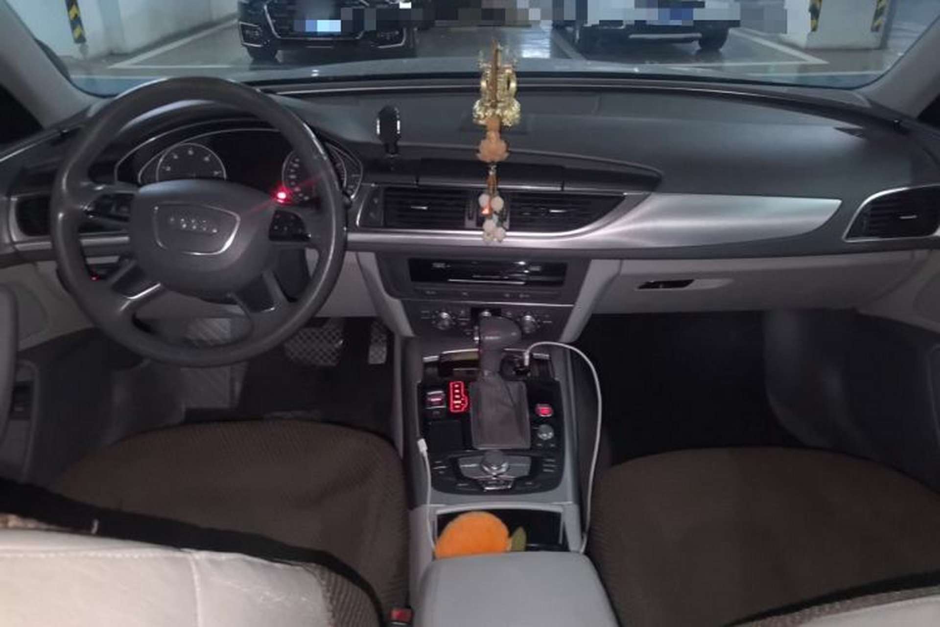 Used Audi A6L 2012 30 FSI Technology Edition Center Console