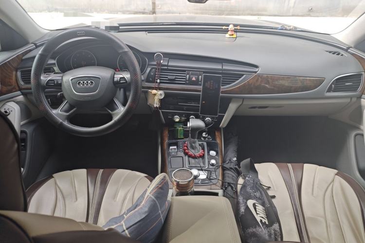 Used Audi A6L 2012 TFSI Standard Model Center Console
