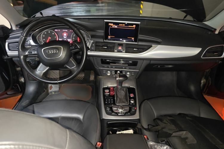 Used Audi A6L 2012 TFSI Comfort Model Center Console