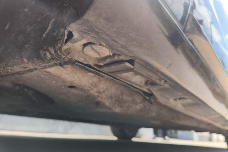 Used Audi A6L 2012 TFSI Standard Model Chassis Front Left