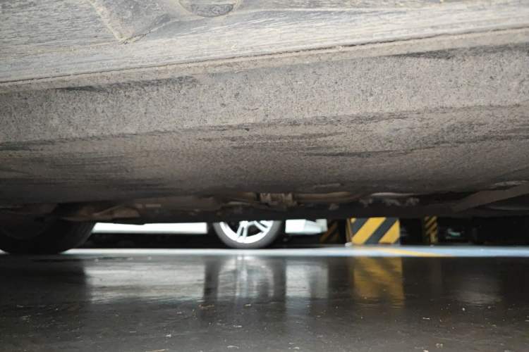 Used Audi A6L 2012 30 FSI Comfort Model Chassis Front Left