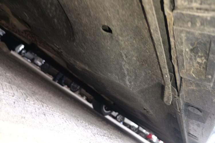 Used Audi A6L 2012 TFSI Standard Model Chassis Front Left