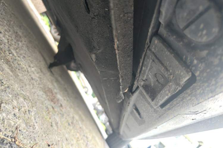 Used Audi A6L 2012 30 FSI Comfort Model Chassis Front Left