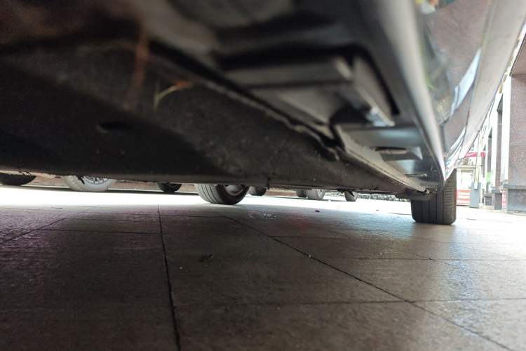 Used Audi A6L 2012 35 FSI Comfort Model Chassis Front Left