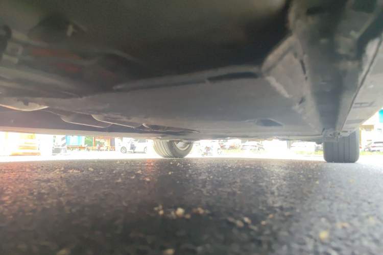Used Audi A6L 2012 30 FSI Comfort Model Chassis Front Left