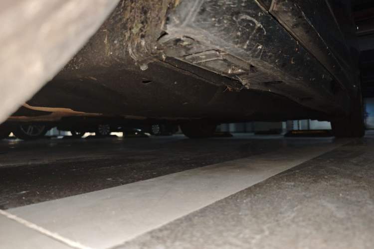 Used Audi A6L 2012 35 FSI Luxury Model Chassis Front Left