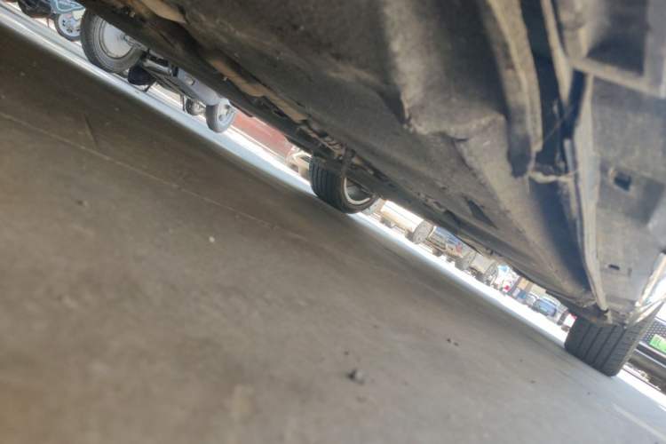 Used Audi A6L 2012 30 FSI Comfort Model Chassis Front Left