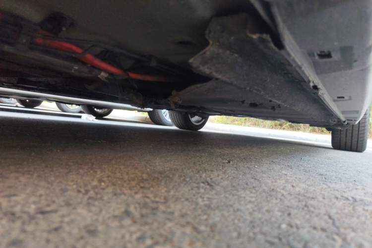 Used Audi A6L 2012 30 FSI Comfort Model Chassis Front Left