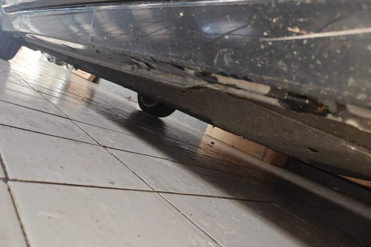 Used Audi A6L 2012 TFSI Standard Model Chassis Front Right