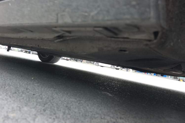 Used Audi A6L 2012 30 FSI Luxury Model Chassis Front Right