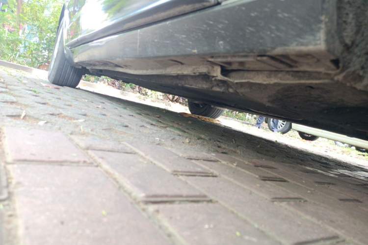 Used Audi A6L 2012 TFSI Manual Base Model Chassis Front Right