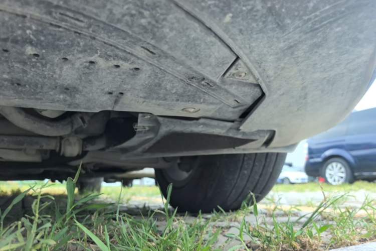 Used Audi A6L 2012 30 FSI Comfort Model Chassis Front Right