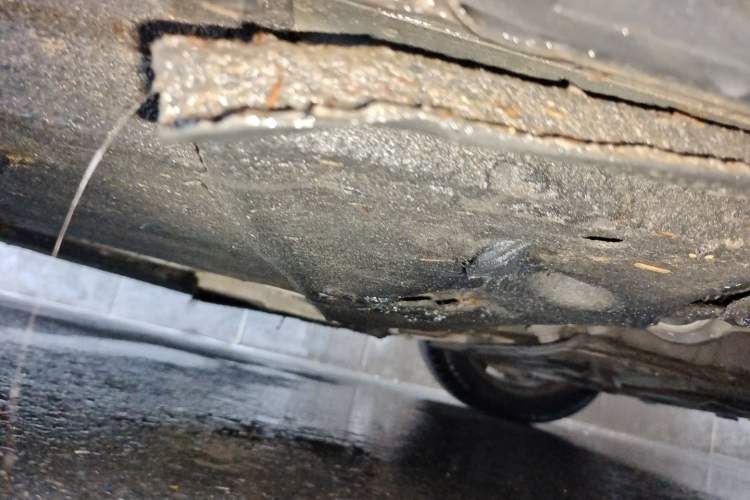 Used Audi A6L 2012 TFSI Standard Model Chassis Front Right