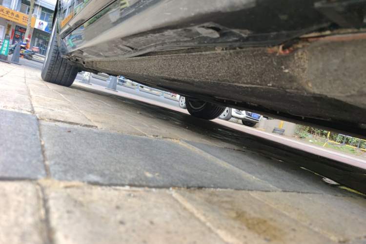 Used Audi A6L 2012 30 FSI Comfort Model Chassis Front Right