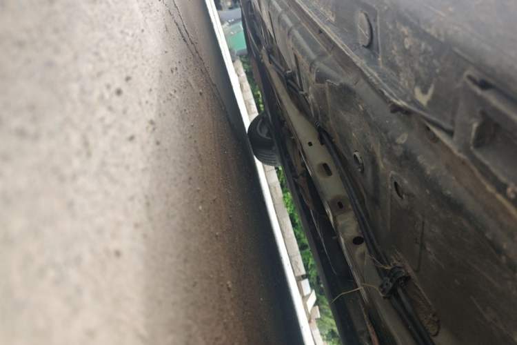 Used Audi A6L 2012 TFSI Standard Model Chassis Front Right