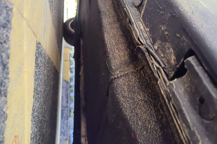 Used Audi A6L 2012 TFSI Standard Model Chassis Front Right