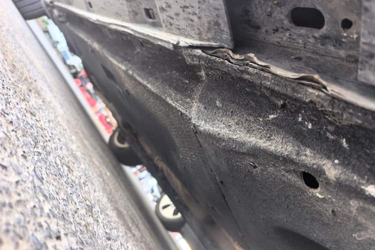Used Audi A6L 2012 TFSI Standard Model Chassis Front Right