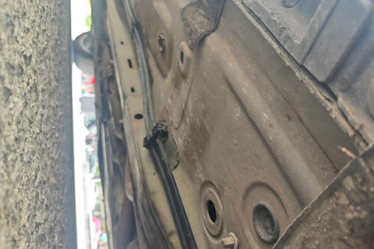 Used Audi A6L 2012 30 FSI Comfort Model Chassis Front Right
