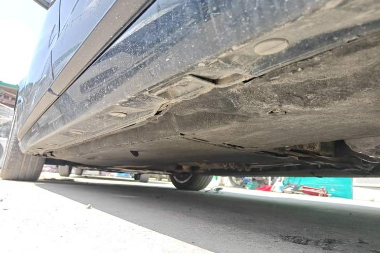 Used Audi A6L 2012 35 FSI quattro Luxury Model Chassis Rear Left