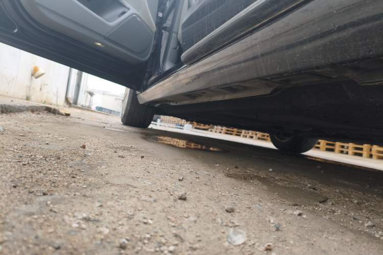 Used Audi A6L 2012 30 FSI Luxury Model Chassis Rear Left