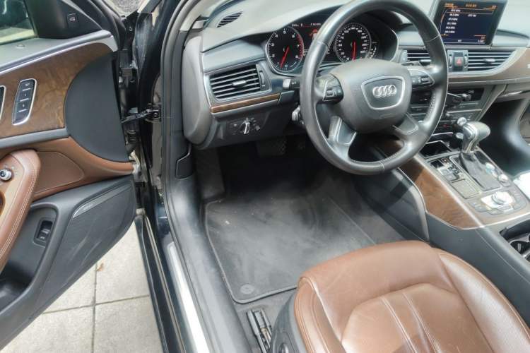 Used Audi A6L 2012 35 FSI quattro Luxury Model Driver Seat