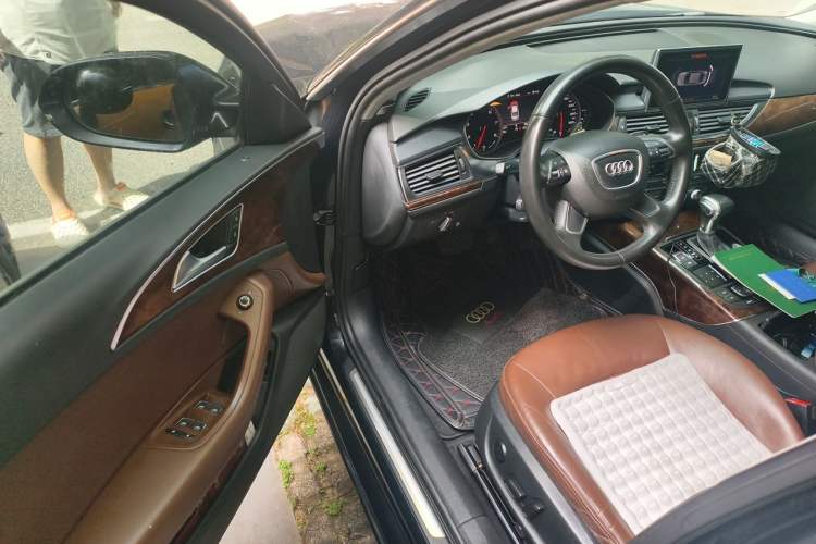 Used Audi A6L 2012 30 FSI Comfort Model Driver Seat